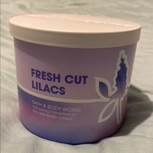 Bath & Body Works Fresh Cut Lilacs Candle - Purple